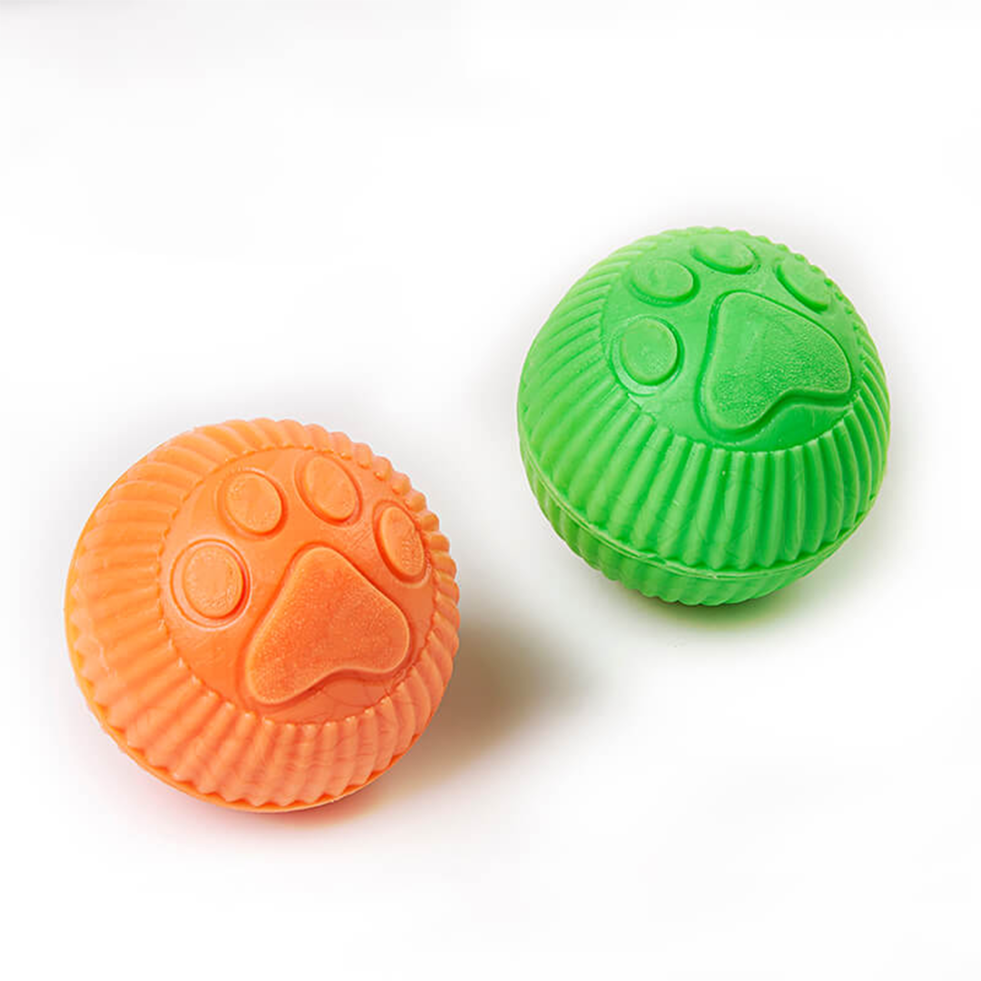 PELOTA PAW DAY PEQUEÑA_3_www.majestikpets.com